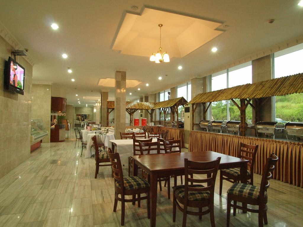 Jeruton Hotel Kampong Jerudong Exterior photo