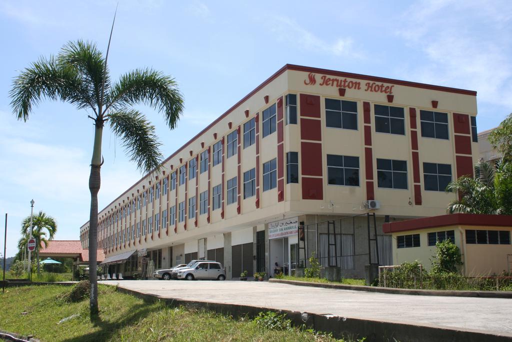 Jeruton Hotel Kampong Jerudong Exterior photo
